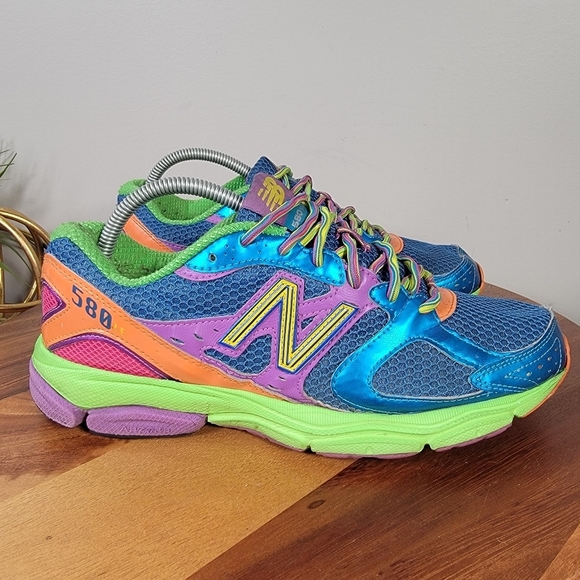 New Balance 580 Size 9 Limited V2 Rainbow Sneaker Running Shoe M580RR2 Athletic - Picture 3 of 17